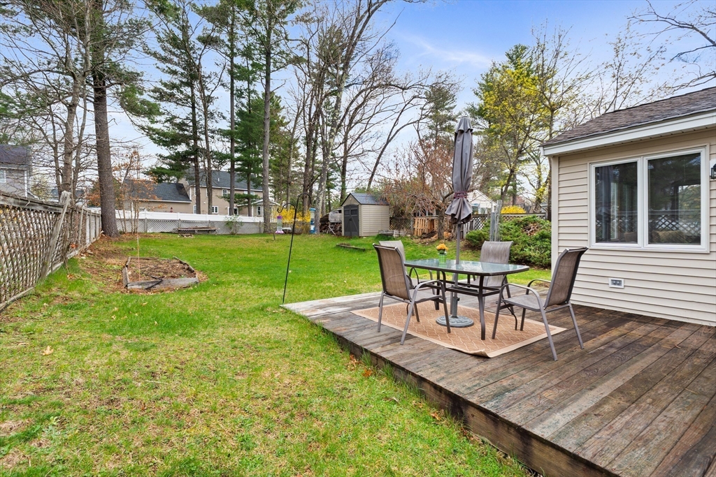 34 Maple Rd