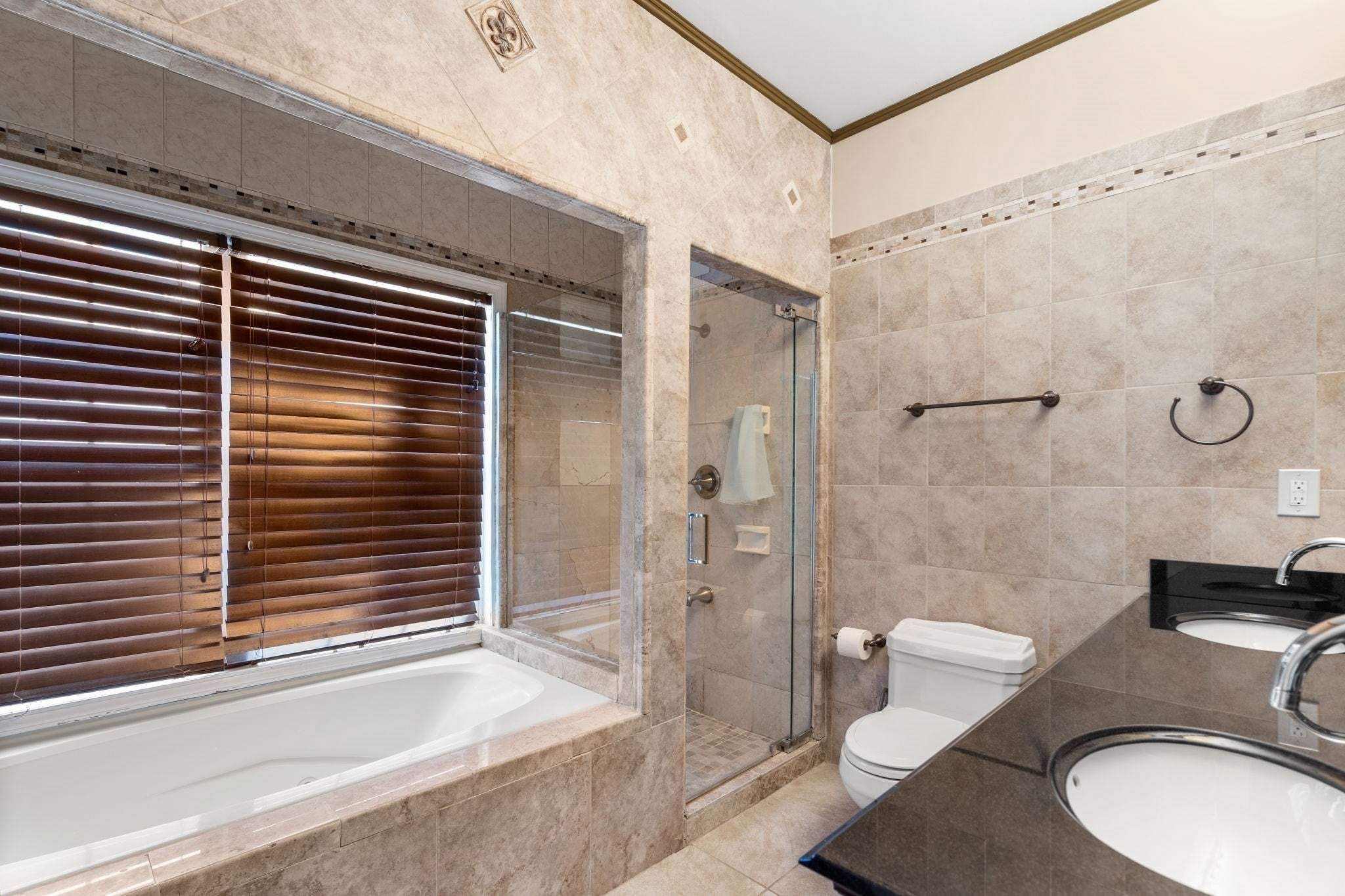 581 California ST, Newton, MA, 581 California ST, Newton, MA Photo #11
