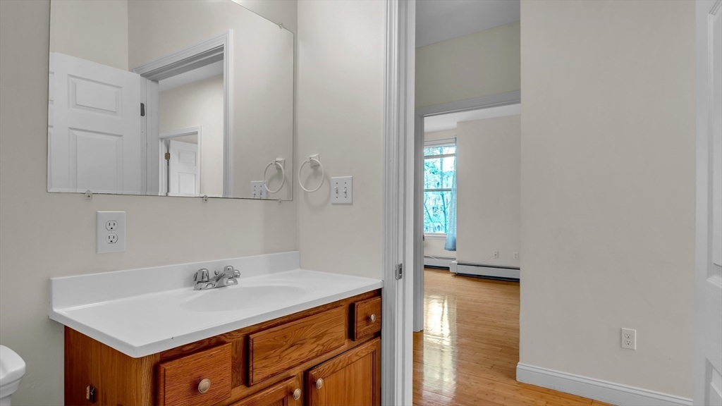 352 Blue Hill Ave #8, Boston, MA Photo #30