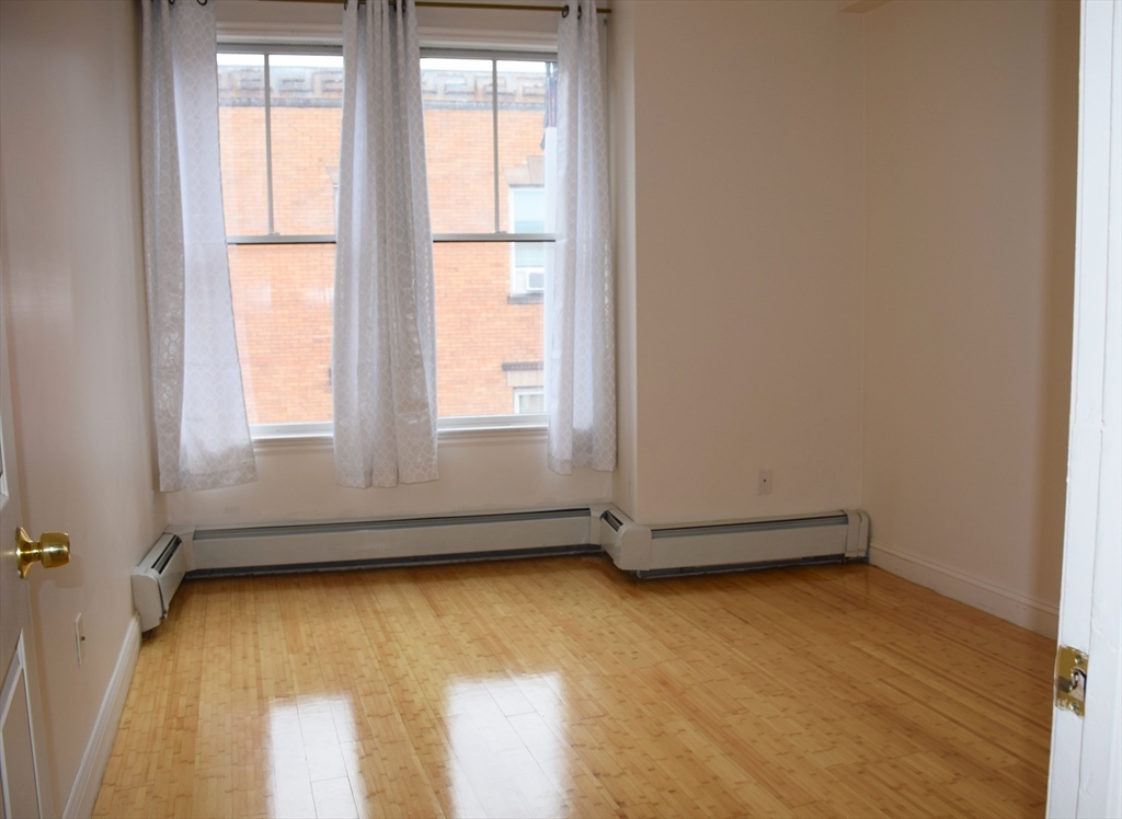 352 Blue Hill Ave #8, Boston, MA Photo #15