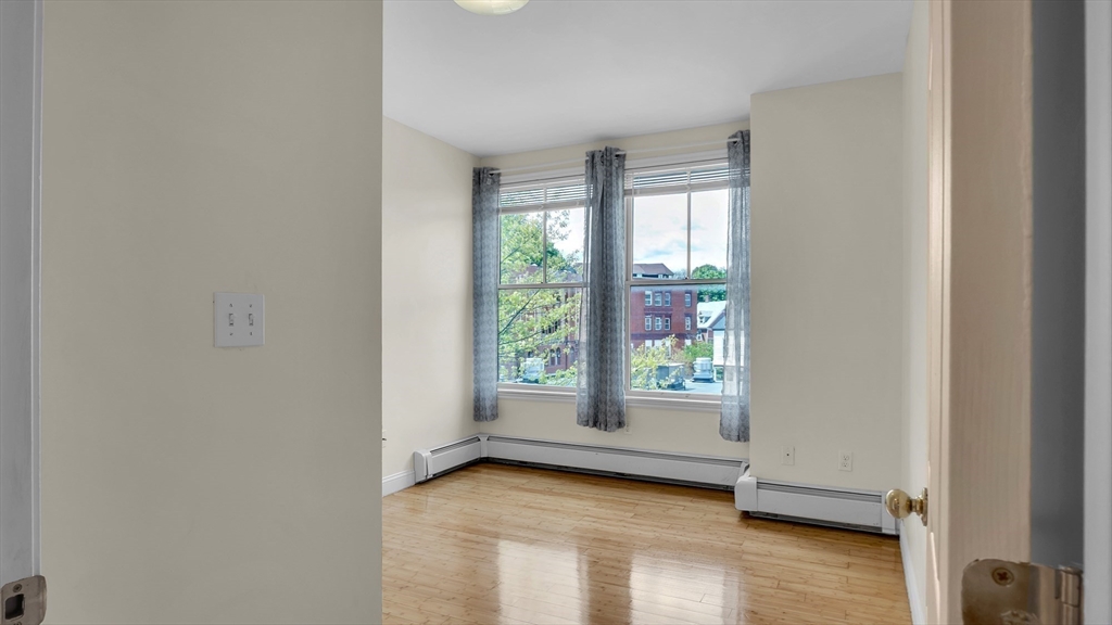 352 Blue Hill Ave #8, Boston, MA Photo #18