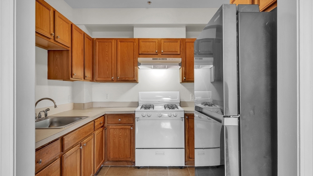 352 Blue Hill Ave #8, Boston, MA Photo #6
