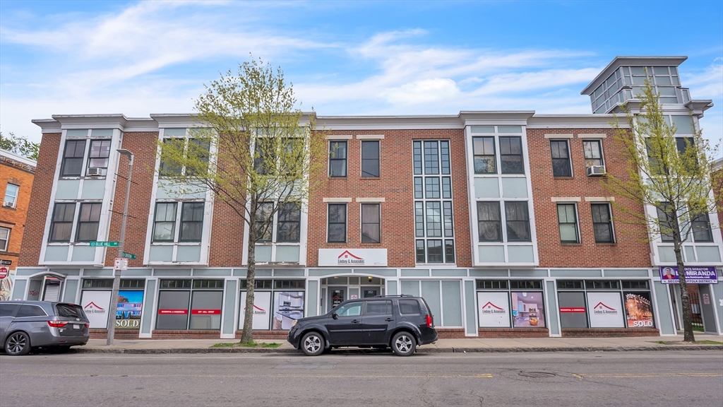 352 Blue Hill Ave #8, Boston, MA Photo #1