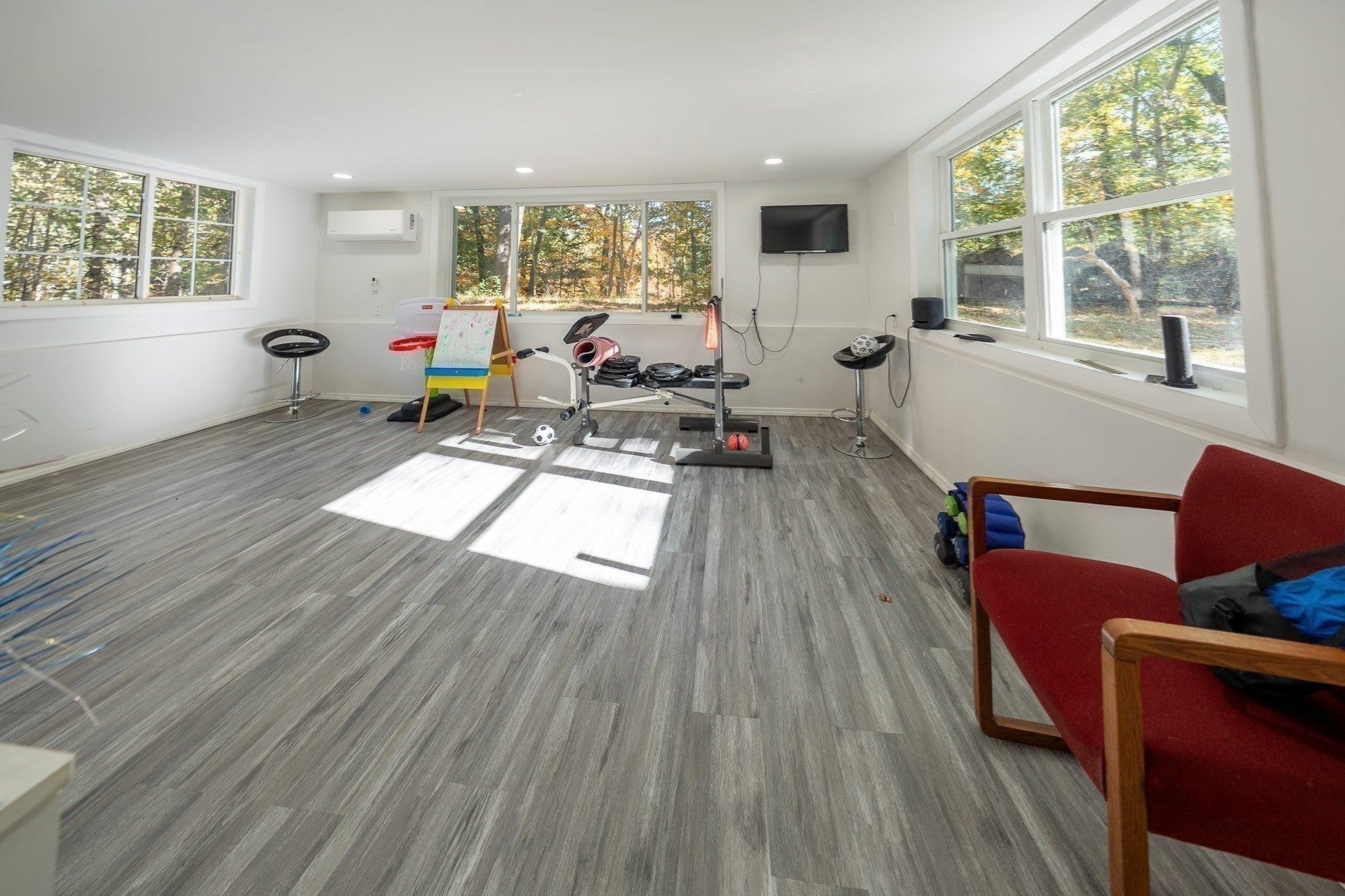 6 Aqueduct Rd, Wayland, MA, 6 Aqueduct Rd, Wayland, MA Photo #14