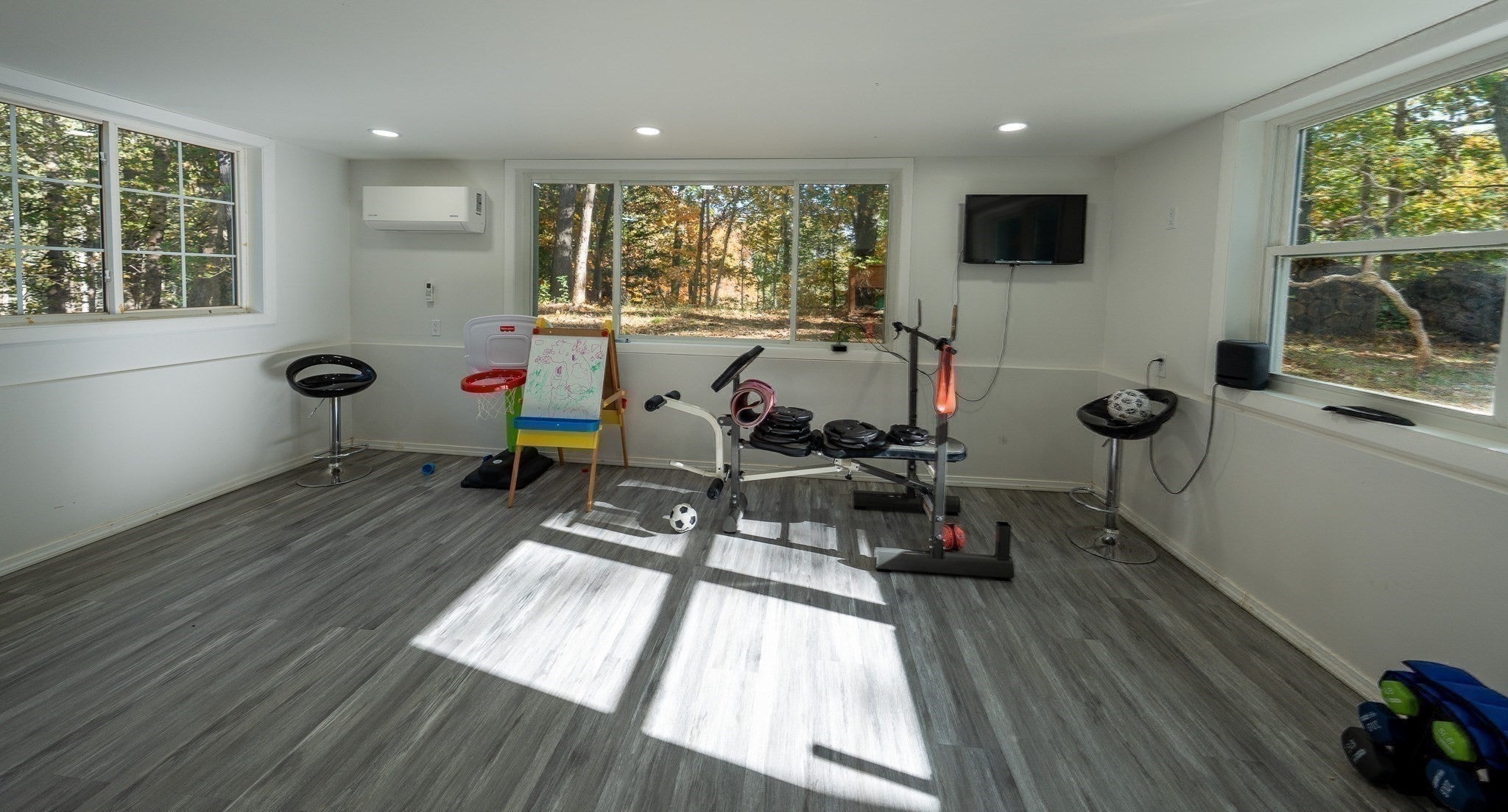 6 Aqueduct Rd, Wayland, MA, 6 Aqueduct Rd, Wayland, MA Photo #15
