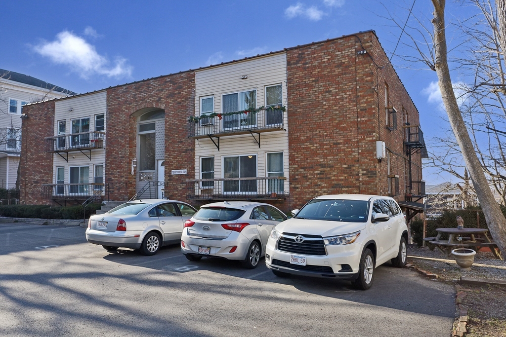 575 North Main Street