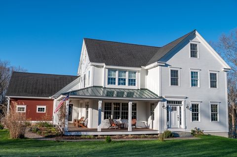 Photo of 5 Farmers Way, Tyngsborough, MA 01879 (MLS # 73511692)