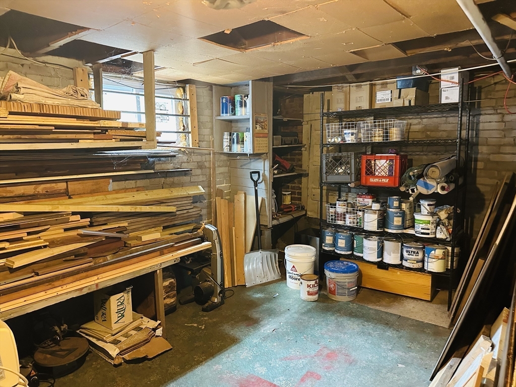 Cambridge, Massachusetts 02140, United States, 1 Bedroom Bedrooms, ,1 BathroomBathrooms,Residential,Active,200046