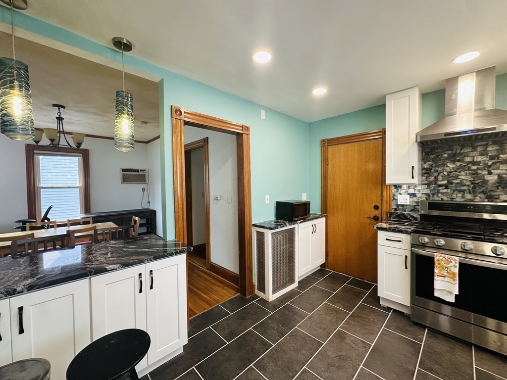 Cambridge, Massachusetts 02140, United States, 1 Bedroom Bedrooms, ,1 BathroomBathrooms,Residential,Active,200046