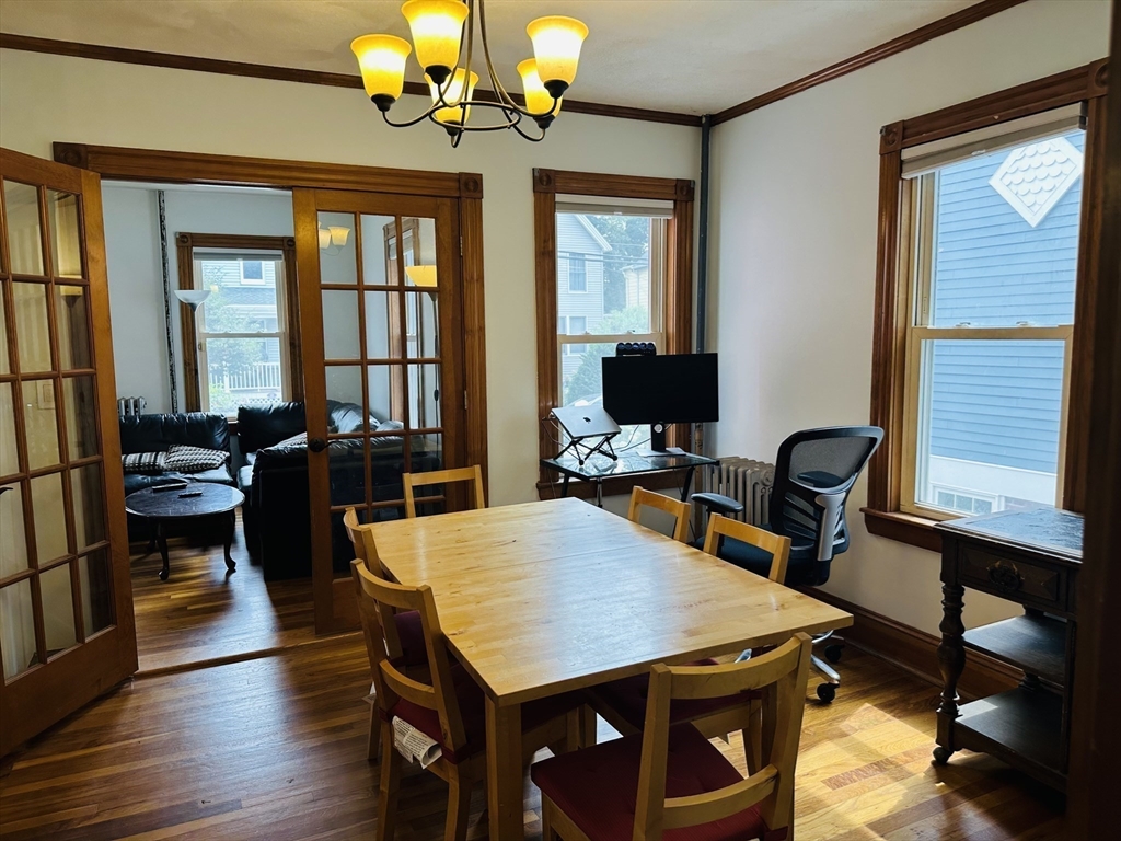 Cambridge, Massachusetts 02140, United States, 1 Bedroom Bedrooms, ,1 BathroomBathrooms,Residential,Active,200046