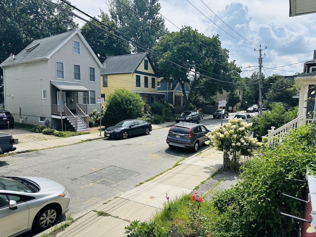 Cambridge, Massachusetts 02140, United States, 1 Bedroom Bedrooms, ,1 BathroomBathrooms,Residential,Active,200046