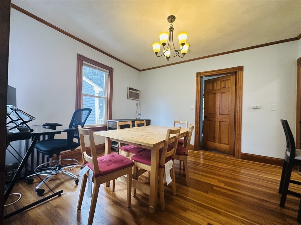 Cambridge, Massachusetts 02140, United States, 1 Bedroom Bedrooms, ,1 BathroomBathrooms,Residential,Active,200046