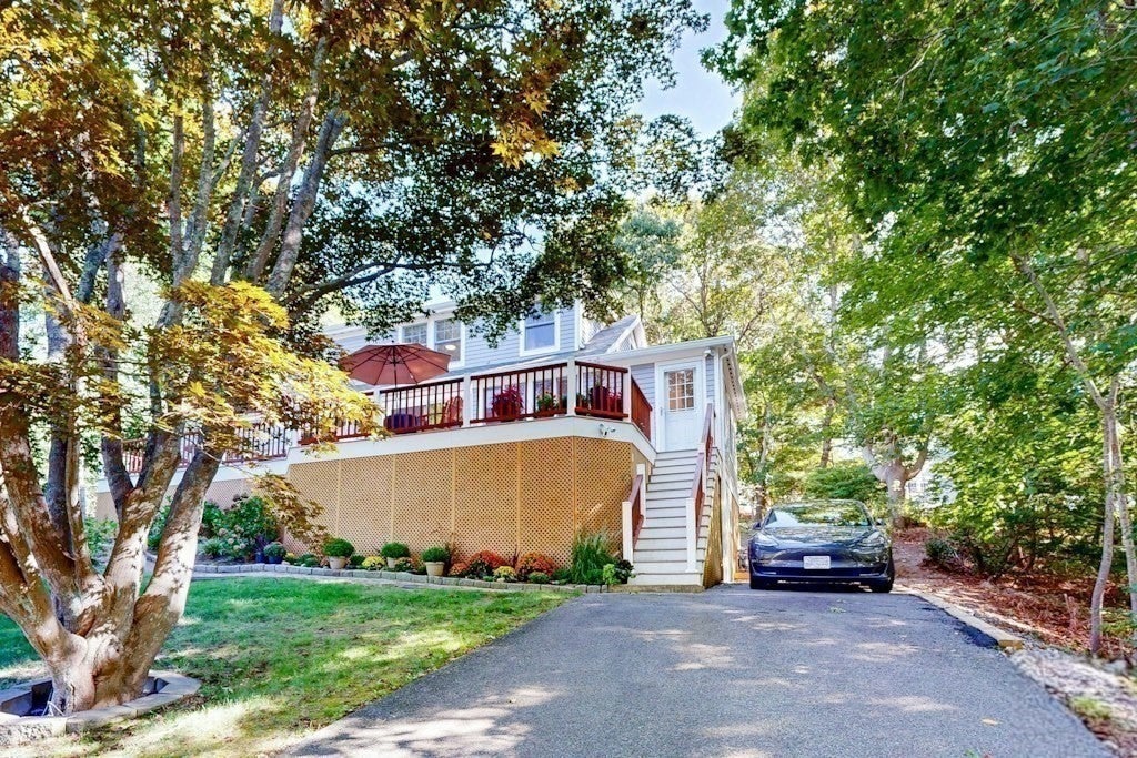 401 Barlows Landing Rd, Bourne, MA, 401 Barlows Landing Rd, Bourne, MA Photo #14