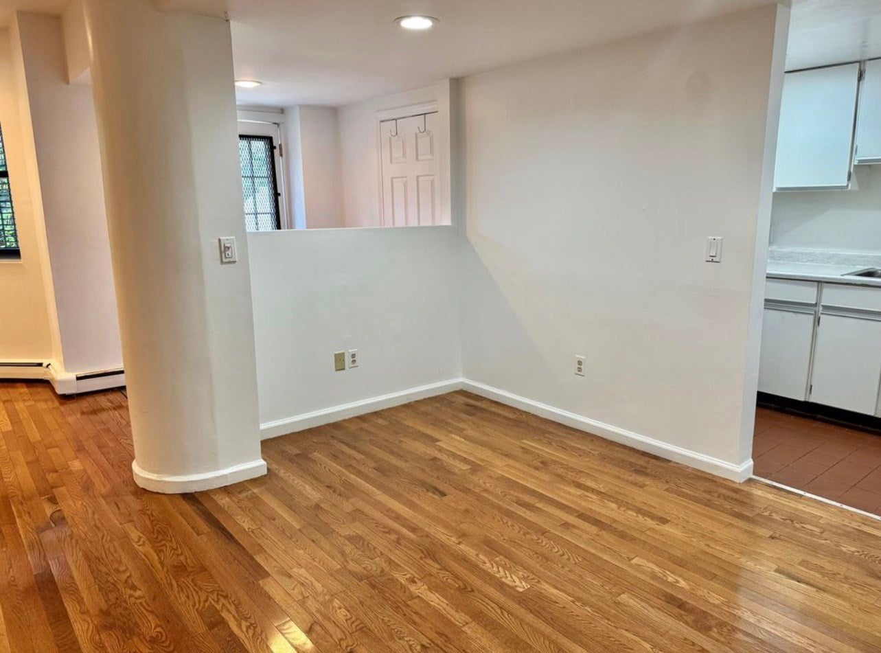 390 Riverway #2, Boston, MA Photo #22
