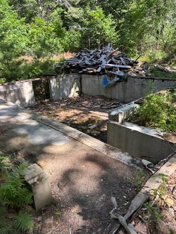 96 Ball Hill Rd