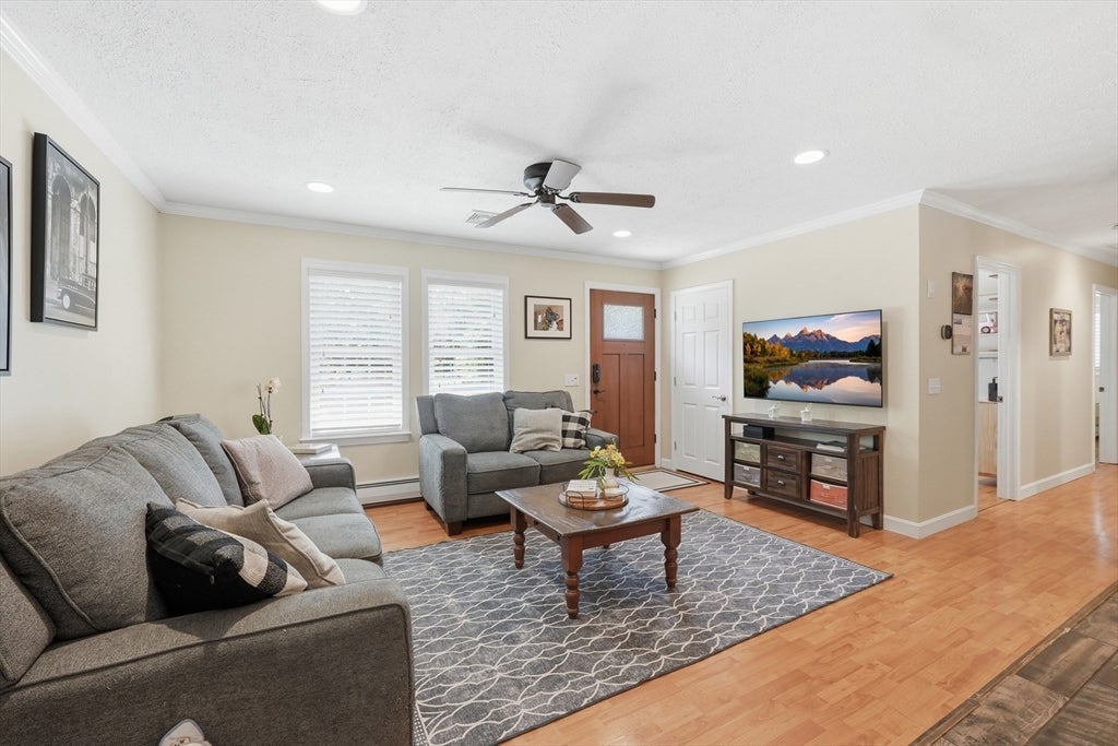 1 Daniels Rd, Hudson, MA, 1 Daniels Rd, Hudson, MA Photo #7