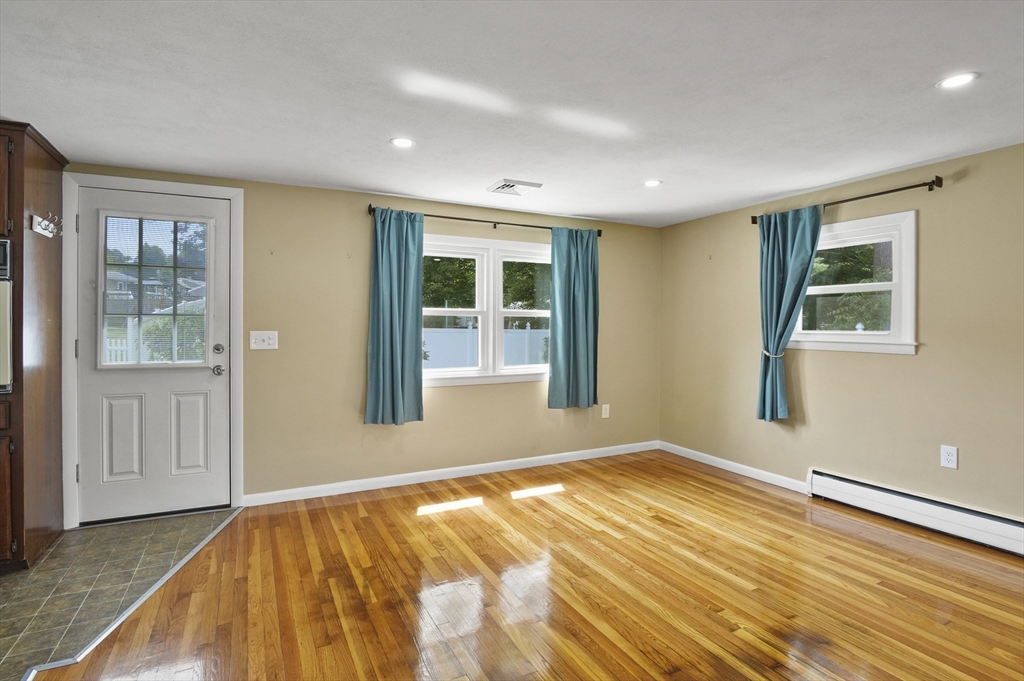 16 Shary Lane
