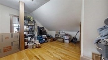 Photo 5 Photo 5