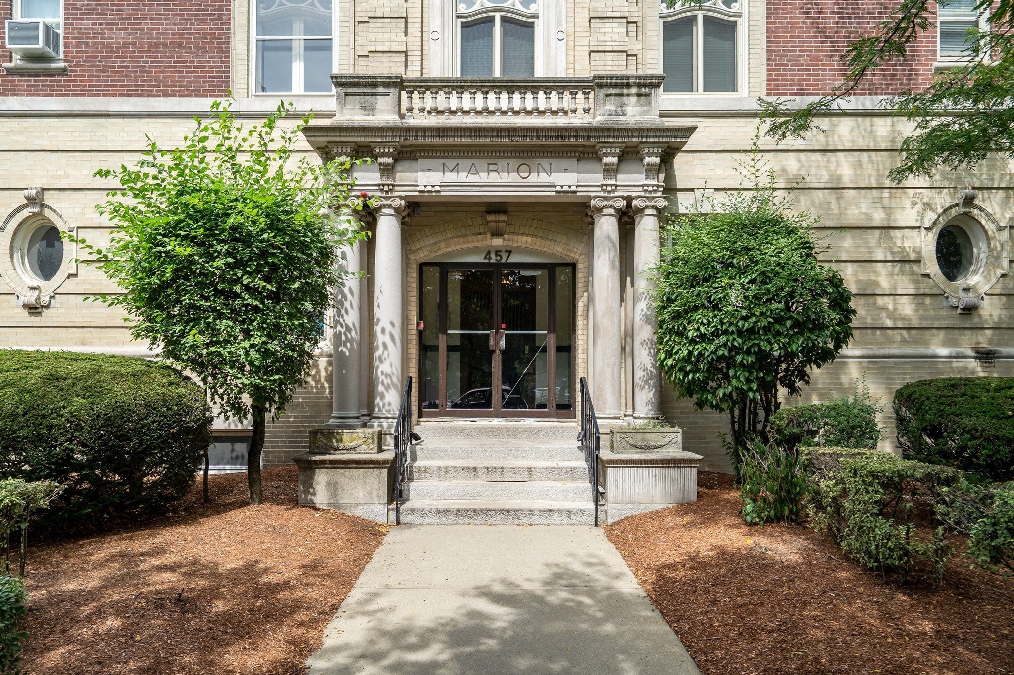 Photo of 457 Washington St, Newton, MA