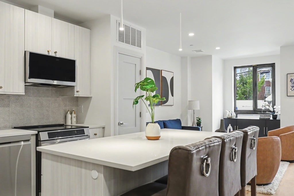 34 Oak Street 303, Boston MA 02136