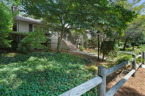 109 Clark Lane Waltham MA 02451