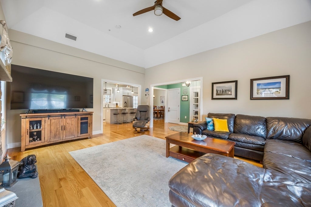 8 Willowdale Cir #6, Ipswich, MA, 8 Willowdale Cir #6, Ipswich, MA Photo #10