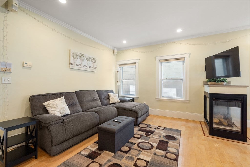 41 Farragut Rd #1, Boston, MA, 41 Farragut Rd #1, Boston, MA Photo #9