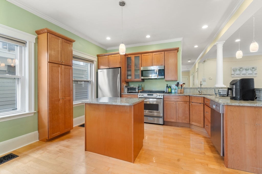 41 Farragut Rd #1, Boston, MA, 41 Farragut Rd #1, Boston, MA Photo #5