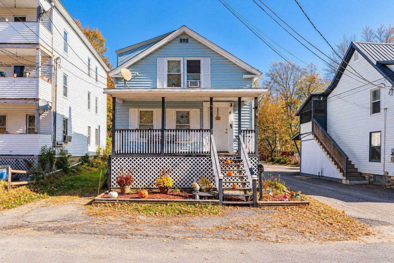 23 Webster St