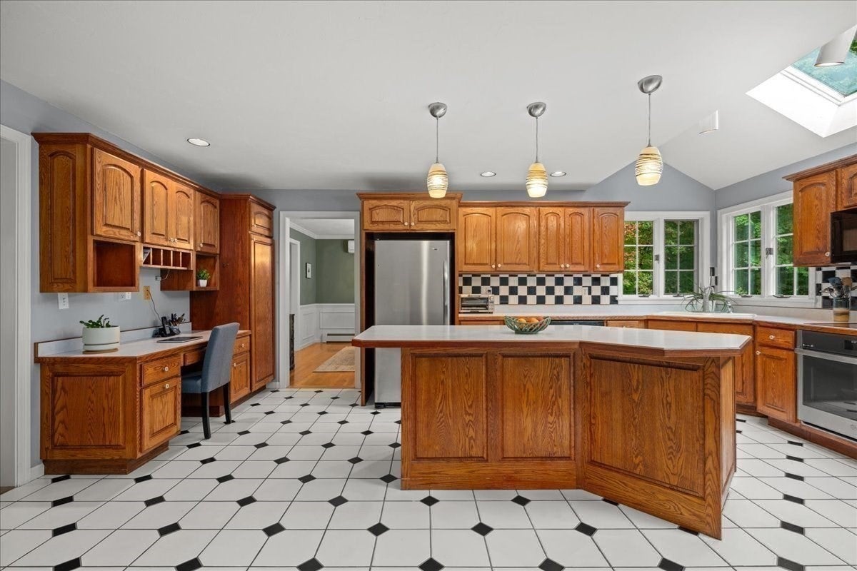 38 Hemlock Dr, Northborough, MA, 38 Hemlock Dr, Northborough, MA Photo #10