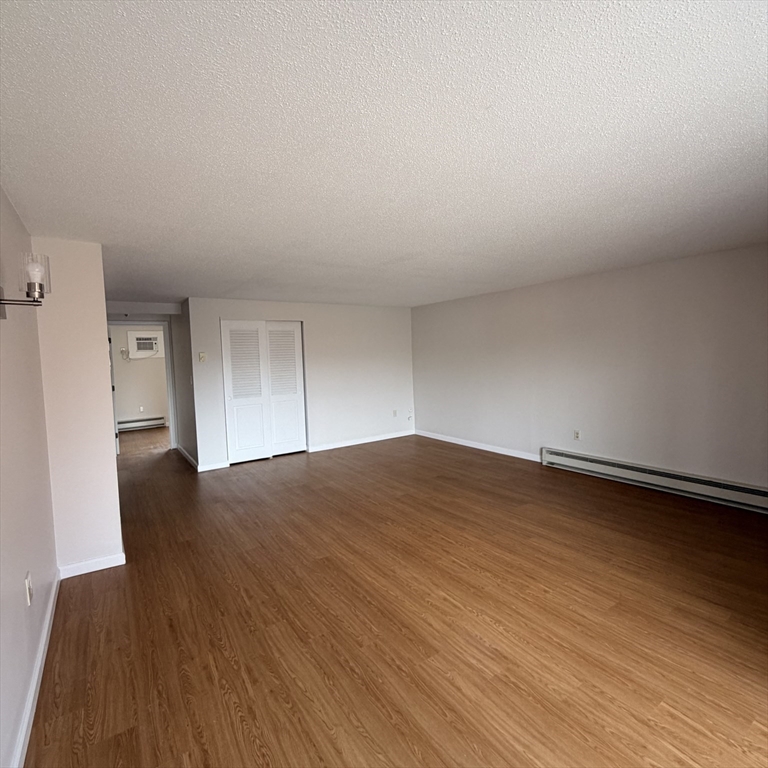 1186 Worcester Rd 921