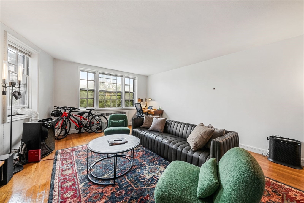 50 Follen St 306