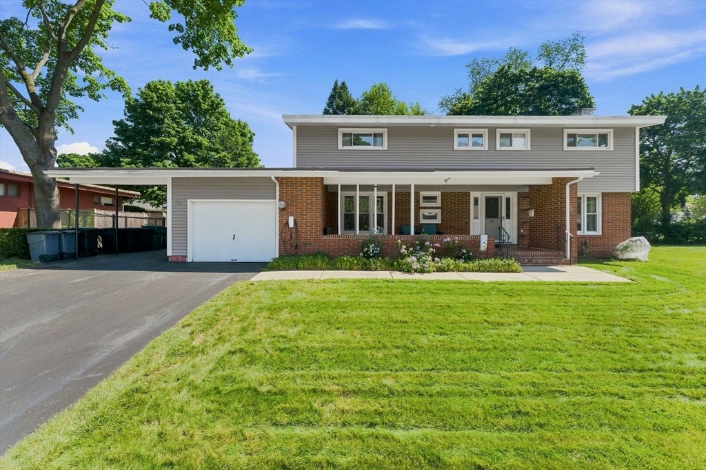 94 Florence Rd, Lowell, MA Photo #3