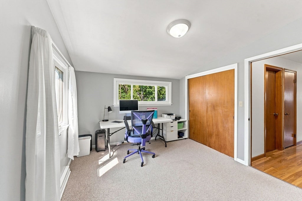 94 Florence Rd, Lowell, MA Photo #30