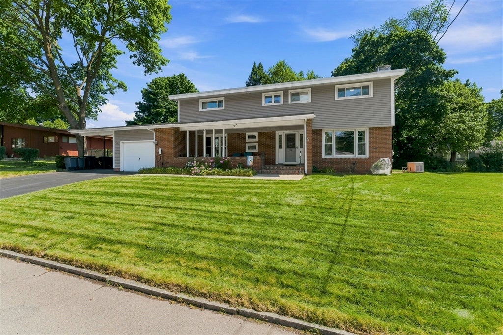 94 Florence Rd, Lowell, MA Photo #36