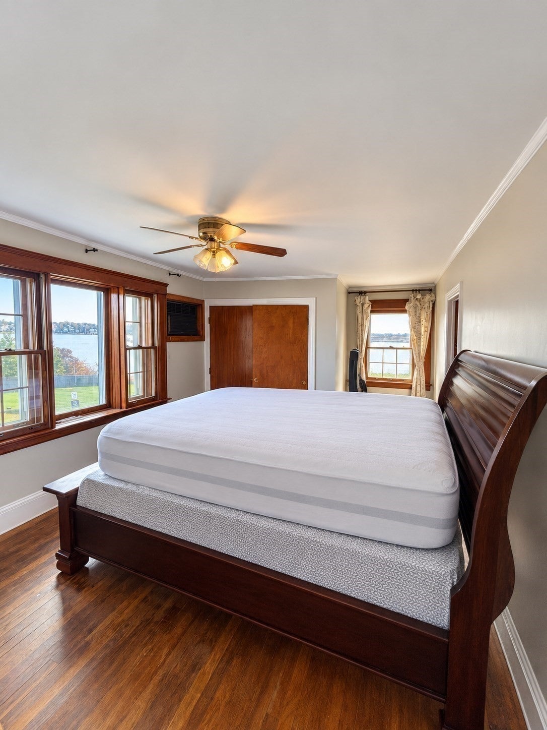 190 Bayswater St, Boston, MA, 190 Bayswater St, Boston, MA Photo #10