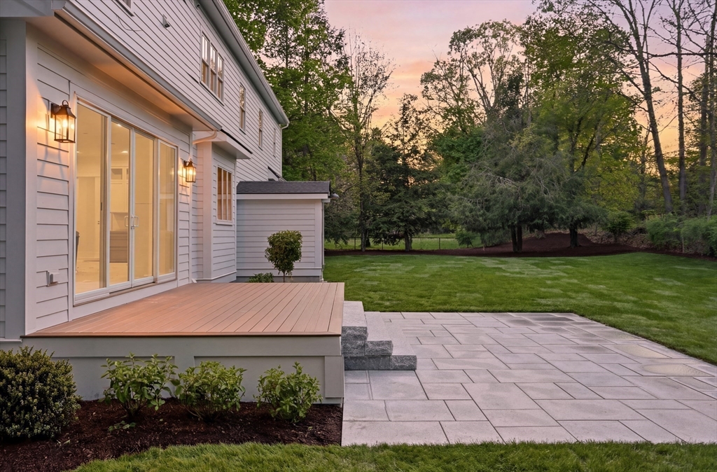 14 Thoreau Road, Lexington, MA Photo #4
