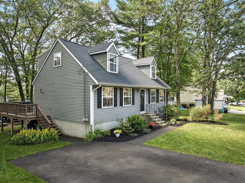 22 Dean St