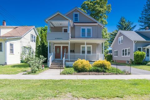 Photo of 58-60 Morton St, West Springfield, MA 01089 (MLS # 73526894)