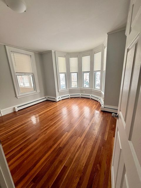 Photo of 117 Coburn St #1, Lowell, MA 01850 (MLS # 73472131)
