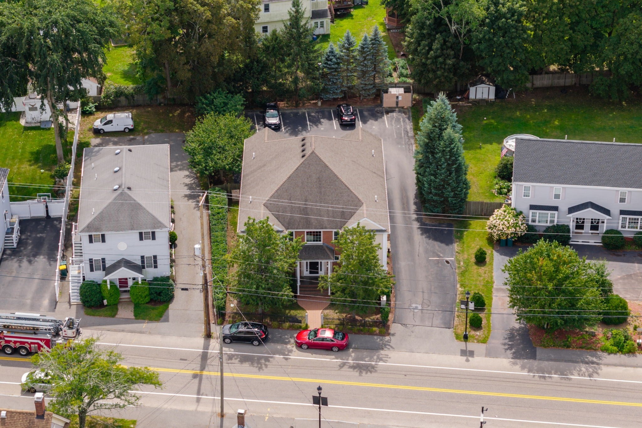 289 North Ave