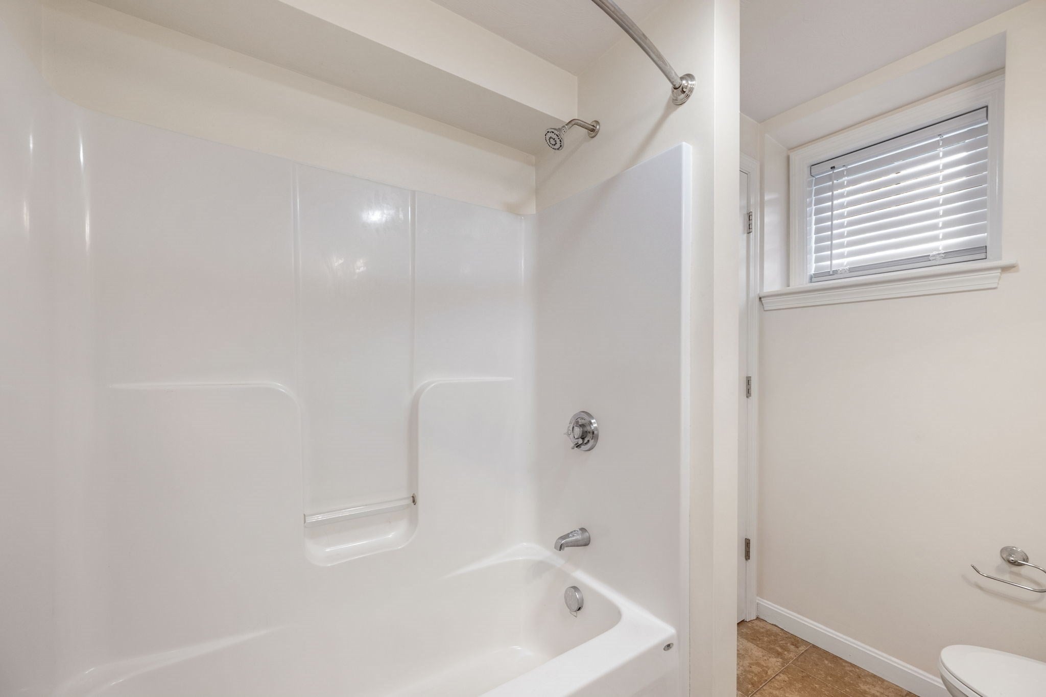289 North Ave, Abington, MA, 289 North Ave, Abington, MA Photo #22