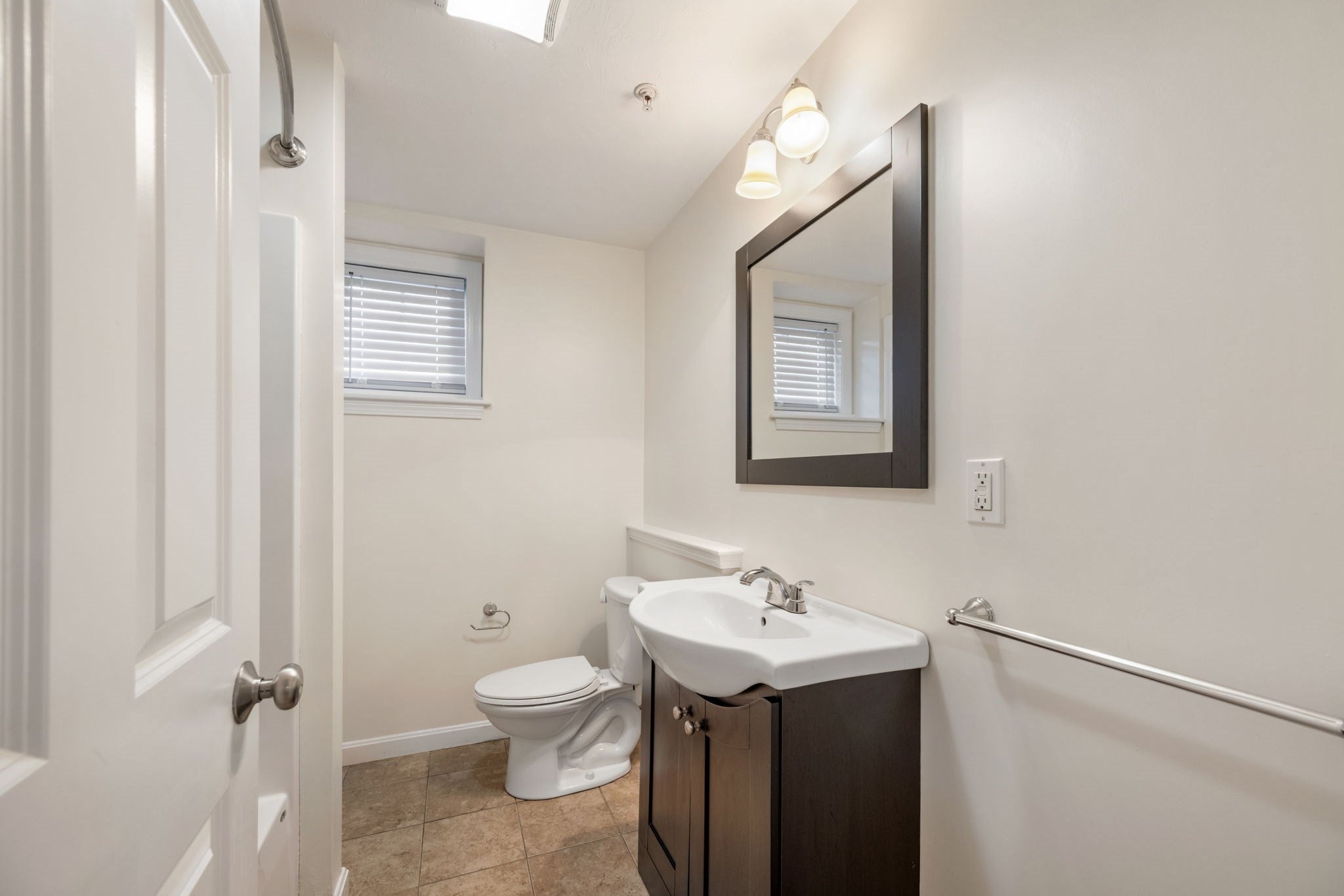 289 North Ave, Abington, MA, 289 North Ave, Abington, MA Photo #21