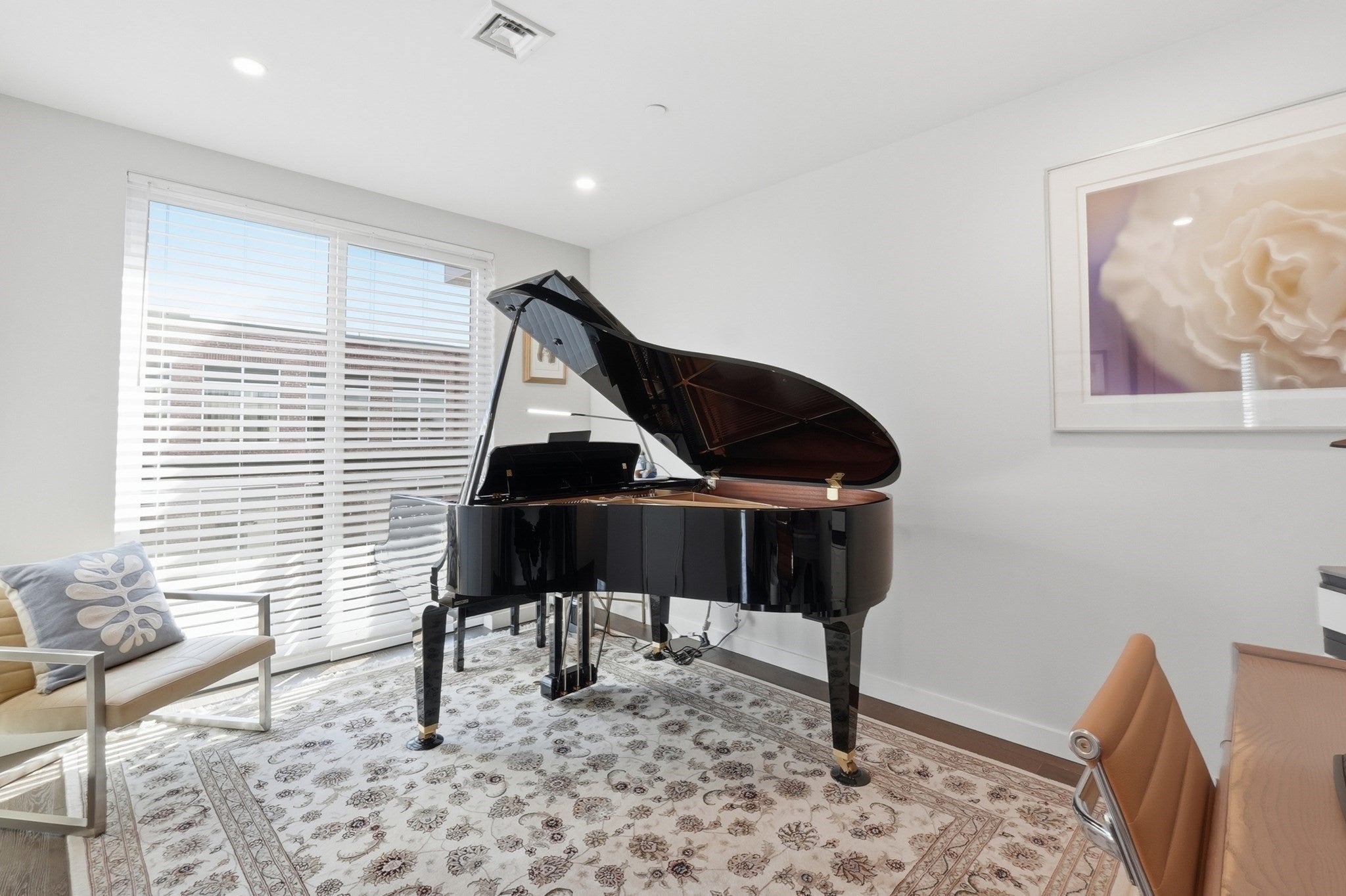 68 Los Angeles St #PH5, Newton, MA, 68 Los Angeles St #PH5, Newton, MA Photo #17