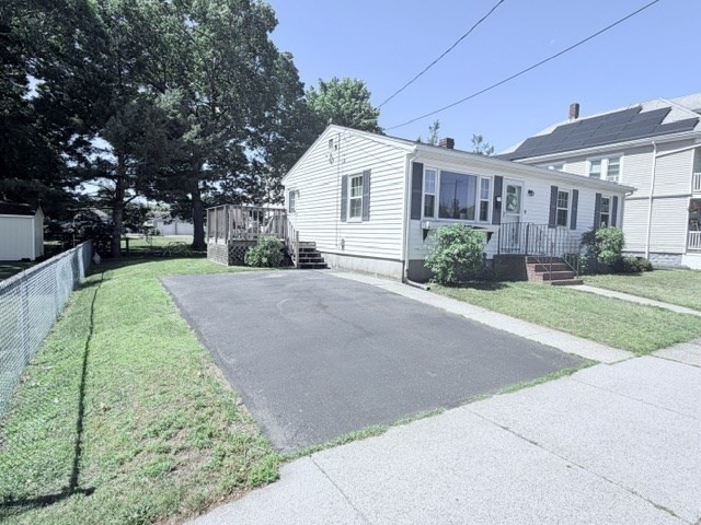 342 Harwich St