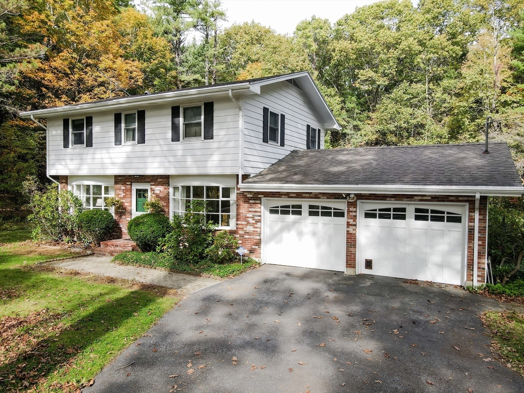 12 Hazen Rd