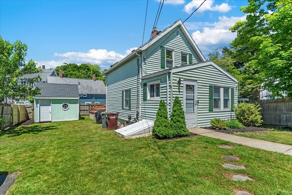 56 Congress Place