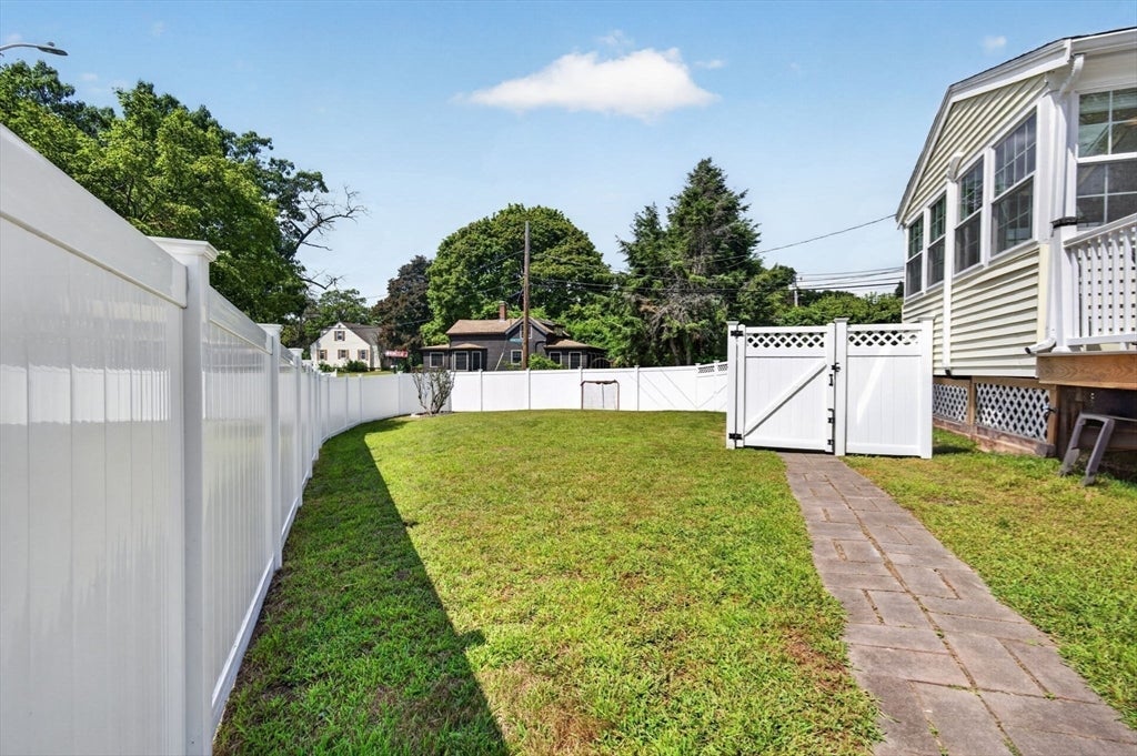 3 Wormstead St, Saugus, MA Photo #35