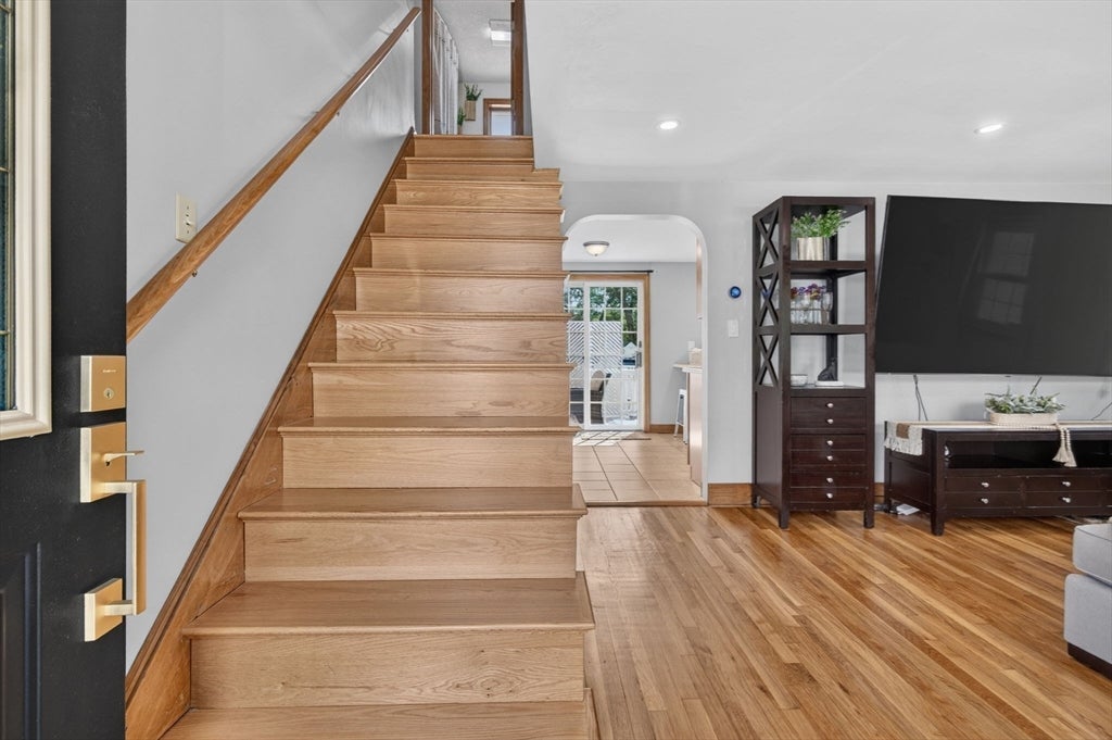 3 Wormstead St, Saugus, MA Photo #20