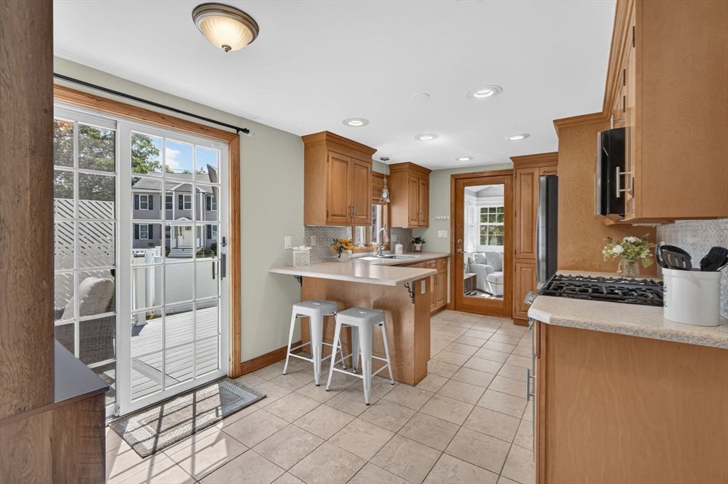3 Wormstead St, Saugus, MA Photo #9